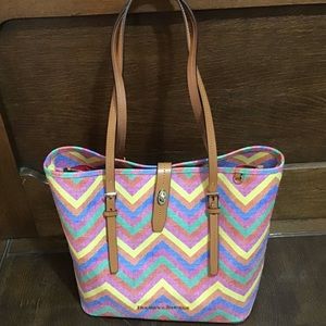 Dooney and Bourke tote